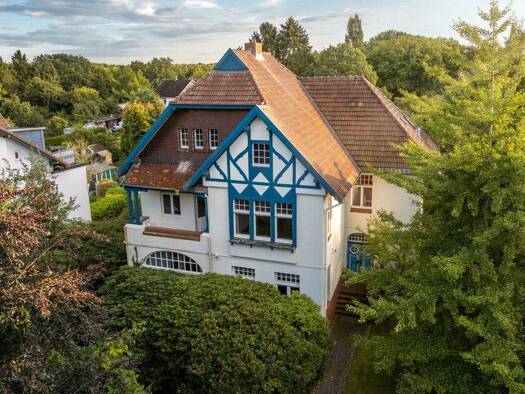 Villa zum Kauf 12 Zimmer 362 m² 3.127 m² Grundstück Elisabethstraße 16 Bad Schwartau 23611