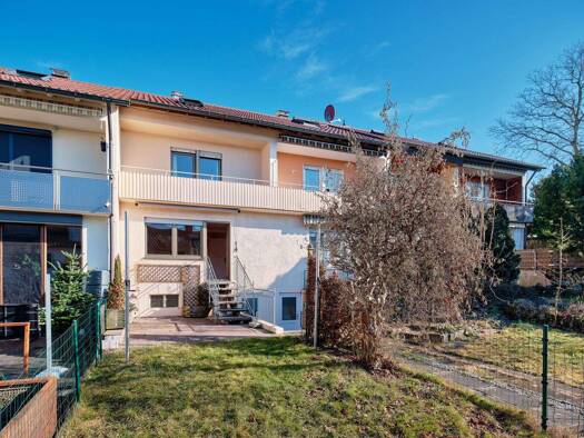 Reihenmittelhaus zum Kauf 359.000 € 5 Zimmer 109 m² 149 m² Grundstück frei ab sofort Kirchheim 73230