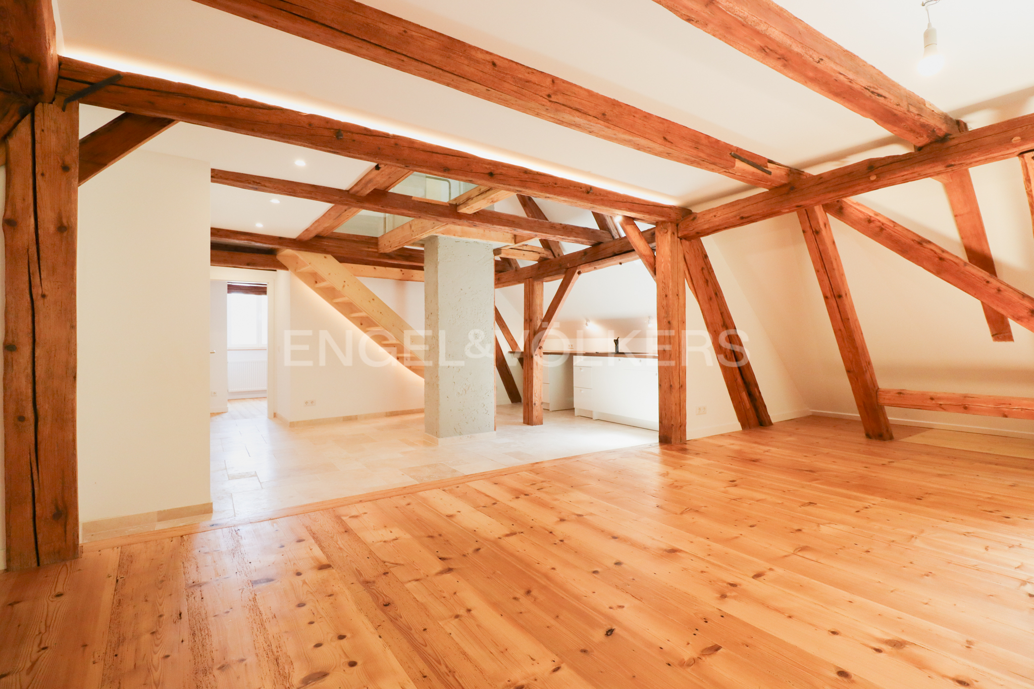 Wohnung zum Kauf 599.000 € 4 Zimmer 102 m²<br/>Wohnfläche 4.<br/>Geschoss ab sofort<br/>Verfügbarkeit Füssen Füssen 87629