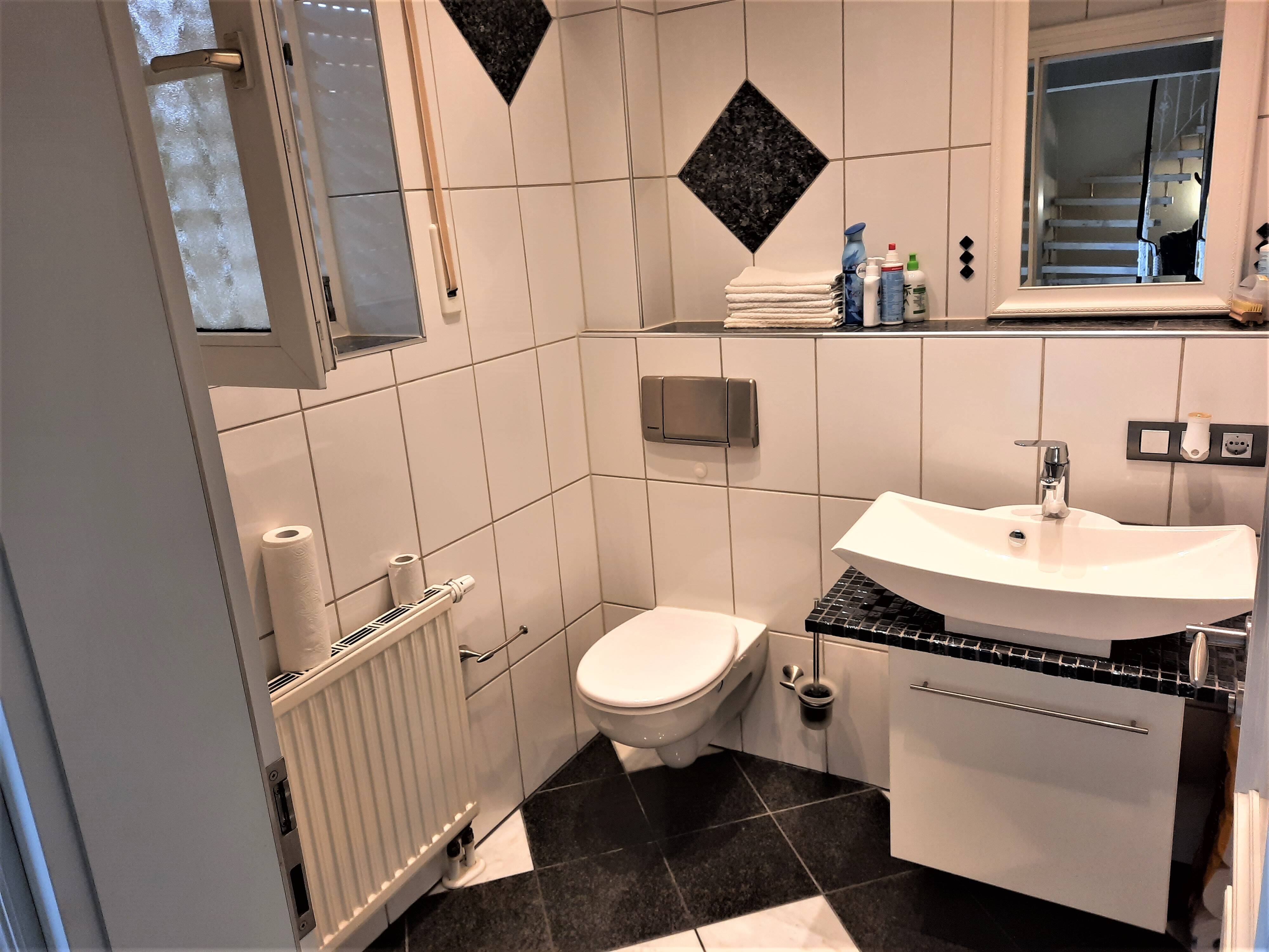 Property thumbnail 9