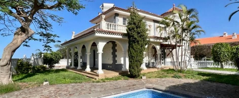 Haus zum Kauf 990.000 € 4 Zimmer 326 m²<br/>Wohnfläche 655 m²<br/>Grundstück La Orotava, Teneriffa