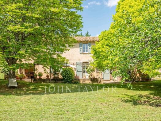 Einfamilienhaus zum Kauf 1.370.000 € 6 Zimmer 200 m² 4.935 m² Grundstück La Tour-d'Aigues 84240
