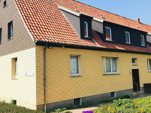 Wohnung zur Miete 460 € 4 Zimmer 70,5 m² Geschoss 1/1 frei ab sofort Ludolfstraße 2 Bad Gandersheim Bad Gandersheim 37581