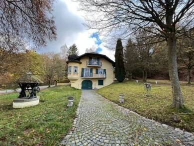 Einfamilienhaus zum Kauf 6 Zimmer 196 m² 6.769 m² Grundstück frei ab sofort Kleinramspau Regenstauf 93128