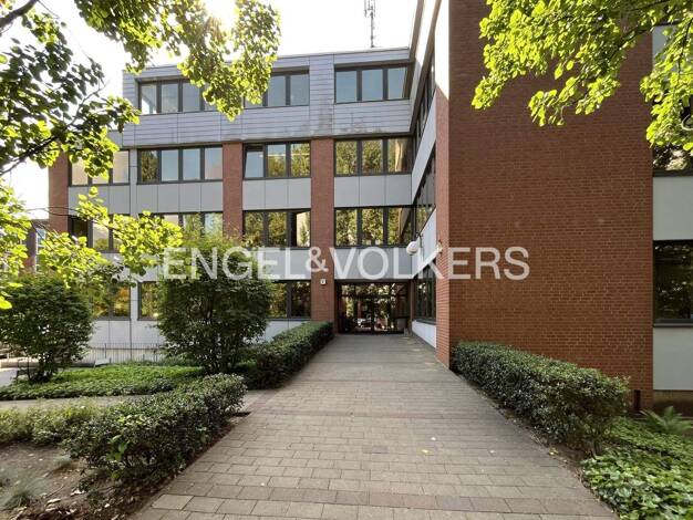 Bürofläche zur Miete provisionsfrei 9 € 375 m² Bürofläche teilbar ab 375 m² Groß Borstel Hamburg 22335