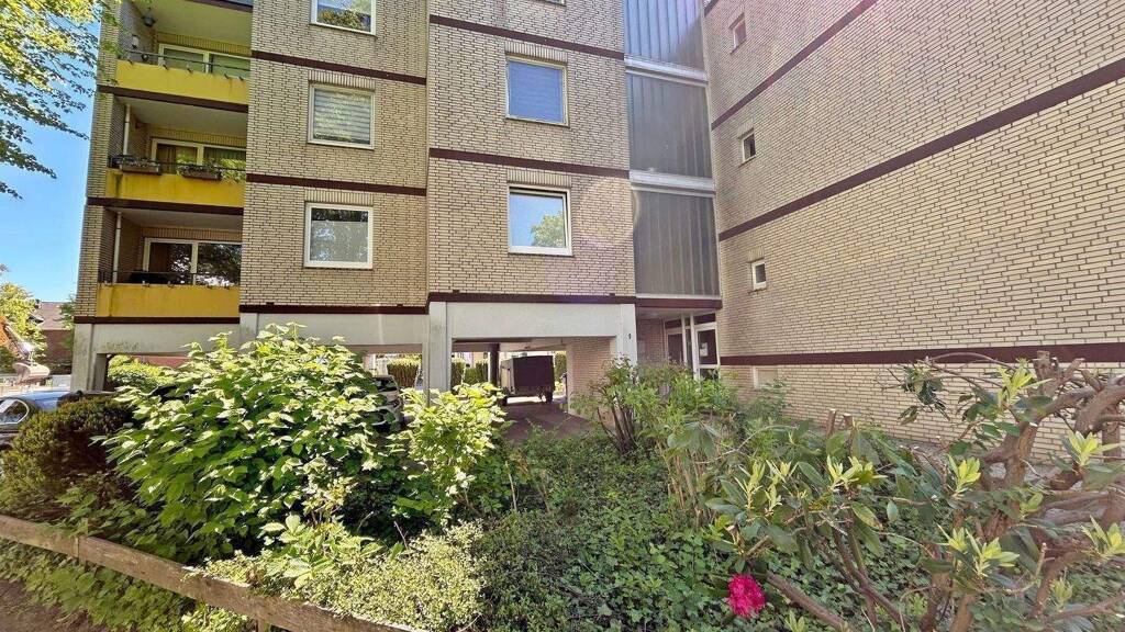 Wohnung zur Miete 570 € 2 Zimmer 63,2 m² 2. Geschoss Stade 21680