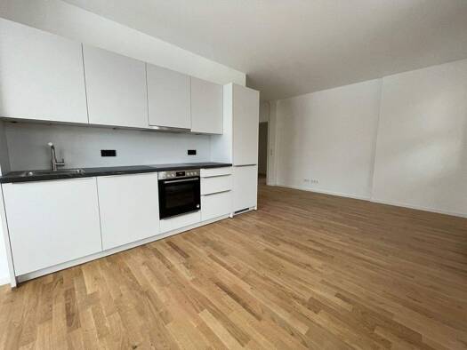 Wohnung zur Miete - Erstbezug 1.019 € 3 Zimmer 92,6 m² EG frei ab 01.03.2026 Gransee 16775