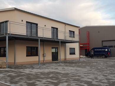 Wohnung zur Miete - Erstbezug 1.480 € 5 Zimmer 148 m² 1. Geschoss frei ab sofort Kirchenbug 2c Adelschlag Adelschlag 85111