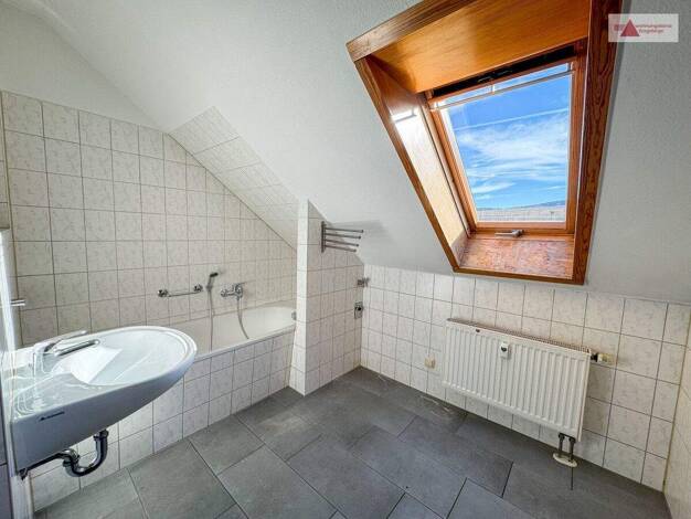 Wohnung zur Miete 380 € 2 Zimmer 57 m² EG Raschau Raschau-Markersbach 08352