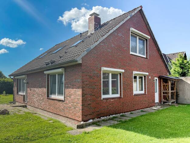Einfamilienhaus zum Kauf 275.000 € 1 Zimmer 137 m² 655 m² Grundstück Meldorf 25704