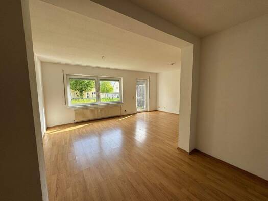 Reihenmittelhaus zur Miete 1.180 € 4 Zimmer 118 m² frei ab sofort Speicher 54662
