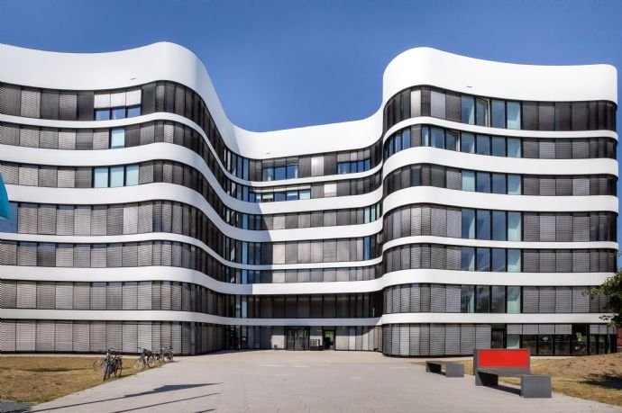 Bürofläche zur Miete provisionsfrei 50 m²<br/>Bürofläche von 8 m² bis 50 m²<br/>Teilbarkeit Peter-Müller-Straße 3 Unterrath Düsseldorf 40468