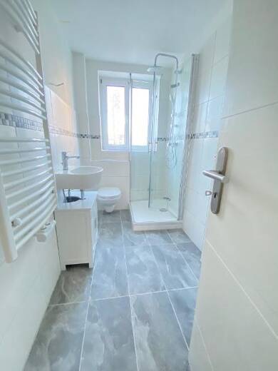 Wohnung zur Miete 400 € 3 Zimmer 60 m² Geußnitzer. Str. 39 Zeitz Zeitz 06712