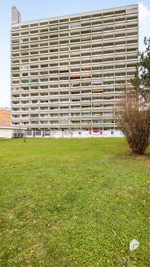 Wohnung zum Kauf 194.000 € 2 Zimmer 49 m²<br/>Wohnfläche 11.<br/>Geschoss Isarstraße - Lechstraße Regensburg 93057