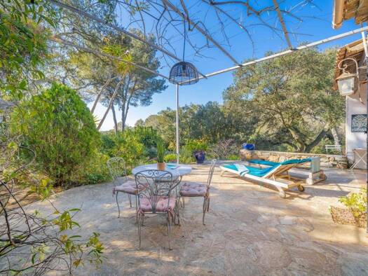 Einfamilienhaus zum Kauf 1.390.000 € 192 m² 3.800 m² Grundstück Cabries ST RAPHAEL 83530