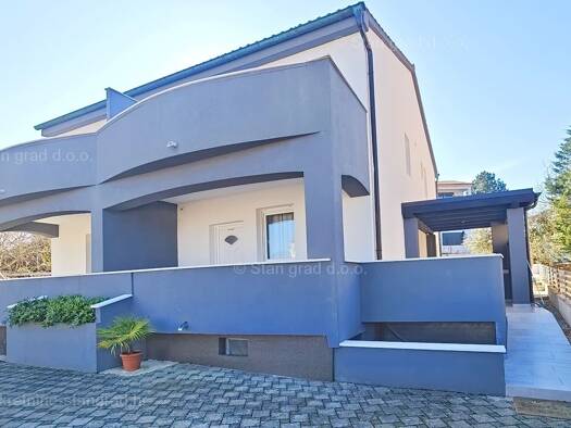 Einfamilienhaus zum Kauf 630.000 € 4 Zimmer 110 m² 20 m² Grundstück Dobrinj 51514
