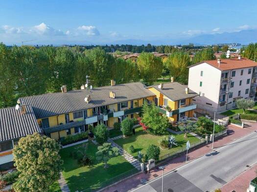 Wohnung zum Kauf 415.000 € 4 Zimmer 123 m² frei ab sofort San Martino della Battaglia Sirmione