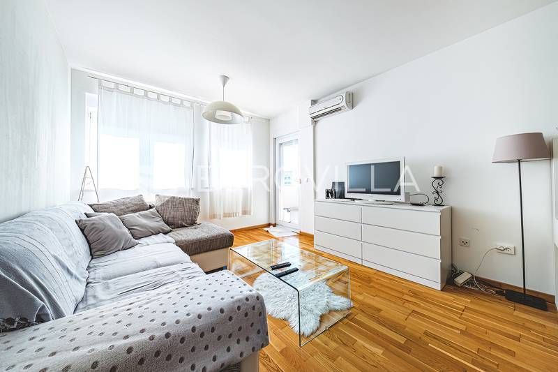 Wohnung zum Kauf 215.000 € 1 Zimmer 63 m²<br/>Wohnfläche 6.<br/>Geschoss Jaruscica Laniste 10020