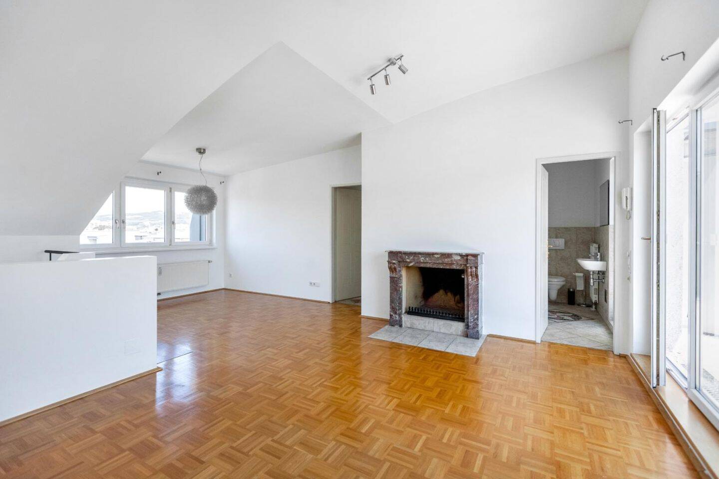Wohnung – Linz, Altstadtviertel, Innere Stadt - Ansicht 2