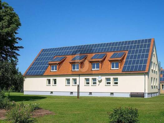 Mehrfamilienhaus zum Kauf 449.000 € 18 Zimmer 483 m² 3.601 m² Grundstück Steuden 06179