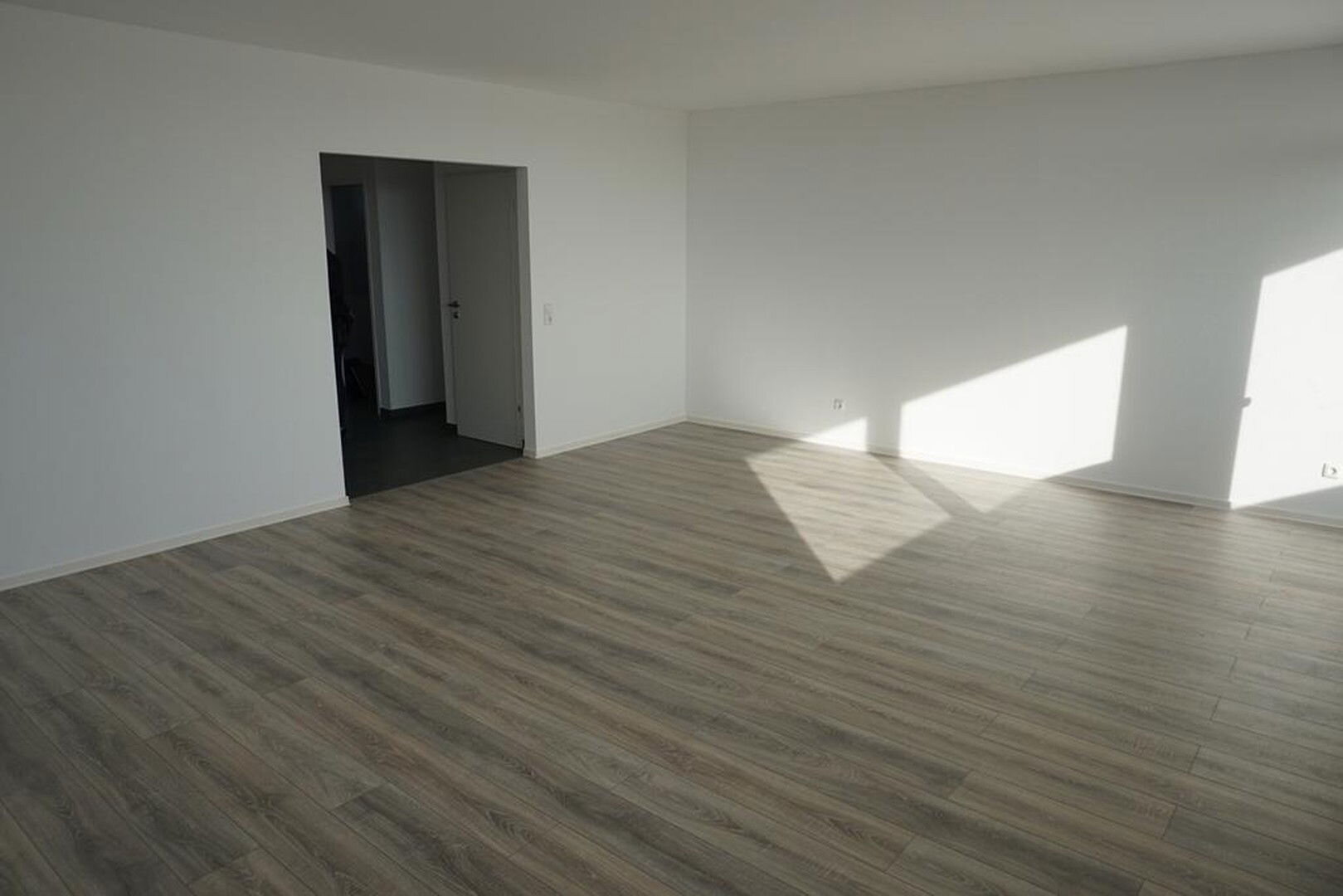 Wohnung zur Miete 715 € 2 Zimmer 68 m²<br/>Wohnfläche 5.<br/>Geschoss 01.12.2024<br/>Verfügbarkeit Augsburgerstr. 14 Sindorf Kerpen 50170