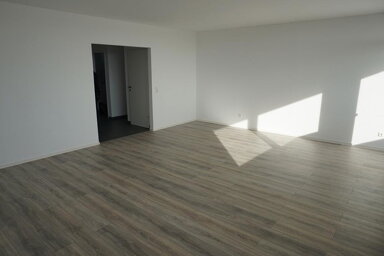 Wohnung zur Miete 715 € 2 Zimmer 68 m² 5. Geschoss frei ab 01.12.2024 Augsburgerstr. 14 Sindorf Kerpen 50170