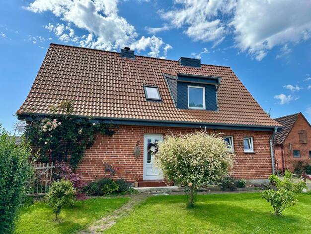 Einfamilienhaus zum Kauf 275.000 € 4 Zimmer 130 m² 1.054 m² Grundstück Meischenstorf Wangels 23758