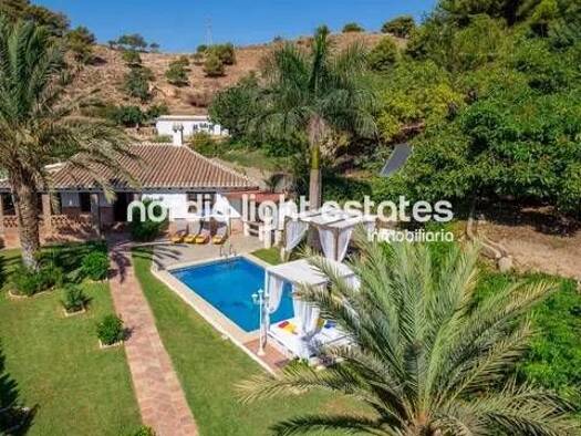 Chalet zur Miete 1.800 € 3 Zimmer 120 m² Frigiliana Nerja 29780
