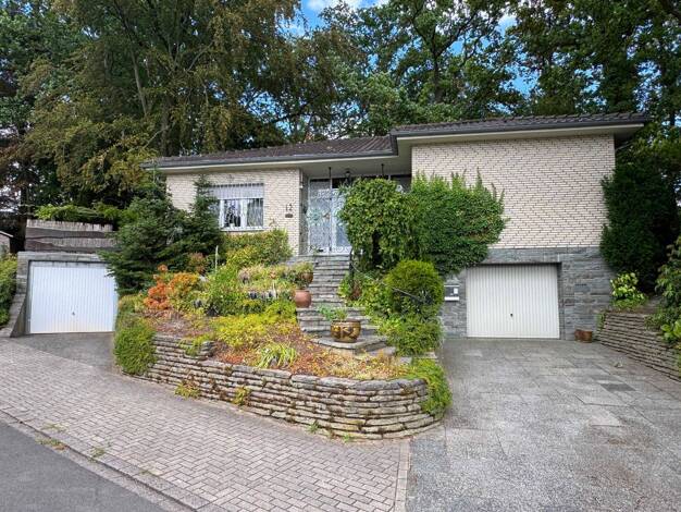 Einfamilienhaus zum Kauf 495.000 € 4 Zimmer 107,8 m² 1.786 m² Grundstück frei ab sofort Baal Hückelhoven 41836