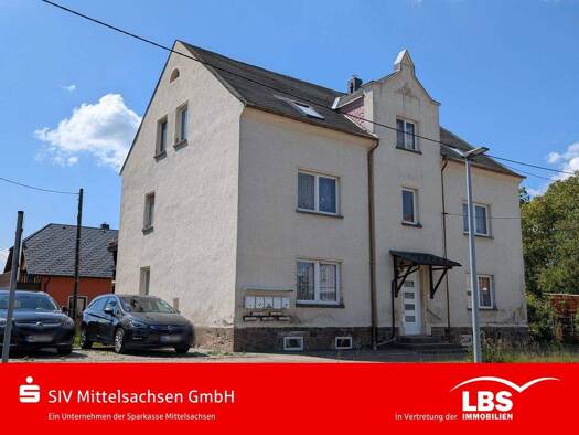 Mehrfamilienhaus zum Kauf als Kapitalanlage geeignet 130.000 € 14 Zimmer 305,7 m² 834 m² Grundstück Erlau 09306