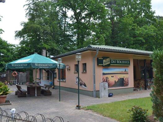 Freizeitgastronomie zum Kauf 310.000 € 1.000 m² Grundstück Wadehäng 1 Krakow Krakow am See 18292