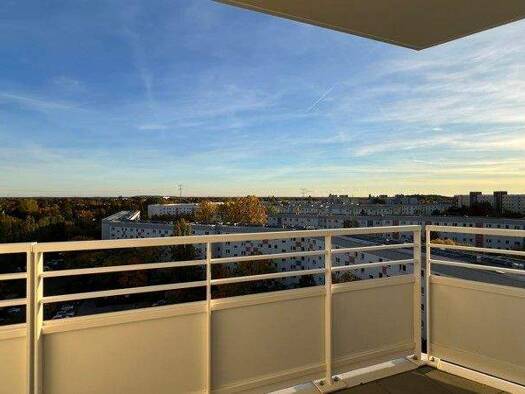 Wohnung zur Miete 1.177 € 3 Zimmer 81,1 m² 10. Geschoss Ludwigsluster Straße 100 Kaulsdorf Berlin 12619