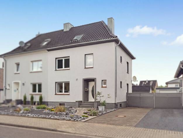 Doppelhaushälfte zum Kauf 319.000 € 4 Zimmer 149,4 m² 463 m² Grundstück Geilenkirchen Geilenkirchen 52511