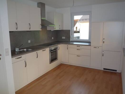 Wohnung zur Miete 1.150 € 3 Zimmer 76,2 m² Geschoss 1/2 frei ab 01.01.2027 Altenfurt Nürnberg 90475