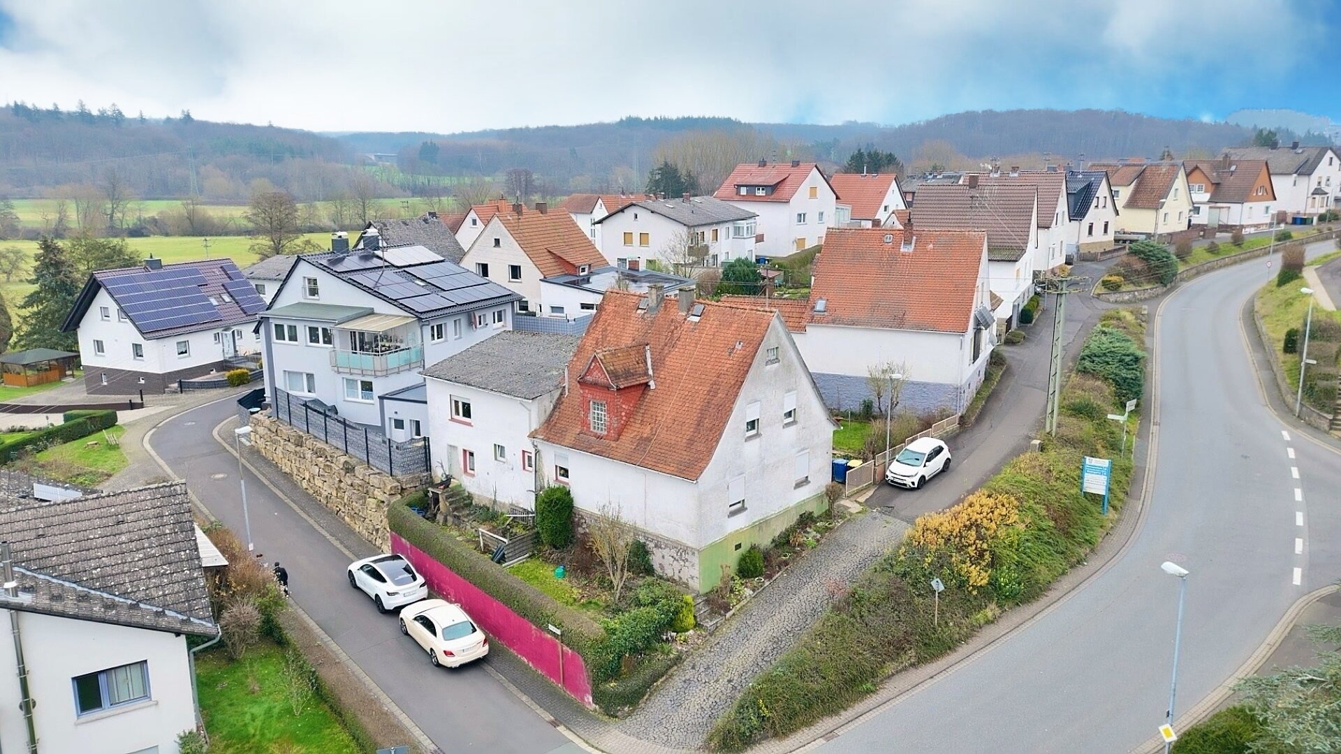 Haus zum Kauf 149.500 € 5 Zimmer 150 m²<br/>Wohnfläche 426 m²<br/>Grundstück Odenhausen Lollar 35457