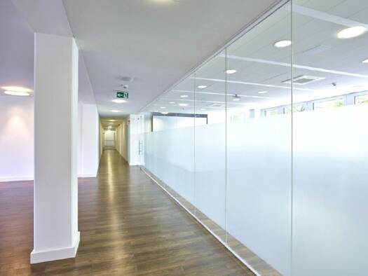 Bürofläche zur Miete provisionsfrei 11 € 742 m² Bürofläche teilbar ab 396 m² Ismaning 85737