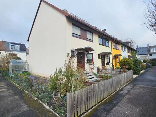 Reihenendhaus zum Kauf 499.000 € 4,5 Zimmer 120 m² 240 m² Grundstück frei ab sofort Thon Nürnberg 90425