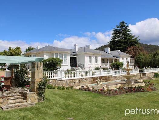 Einfamilienhaus zum Kauf 1.366.340 € 2 Zimmer 515 m² 5.731 m² Grundstück 59 Montagu St  New Norfolk TAS 7140  Australia Derwent Valley Council 7140