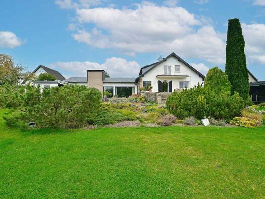 Haus zum Kauf 1.290.000 € 6 Zimmer 307 m² 10.857 m² Grundstück Grürmannsheide Iserlohn 58642