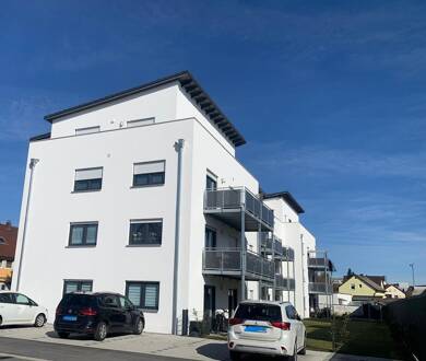 Wohnung zur Miete 1.180 € 4 Zimmer 106 m² 1. Geschoss frei ab 01.09.2025 Kernstadt Schwandorf Schwandorf 92421