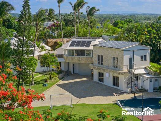 Bürogebäude zum Kauf als Kapitalanlage geeignet 1.731.832 € 1.697 m² 3.245 m² Grundstück QGH4+94  Sosúa 57000  Dominican Republic Sosúa 57000
