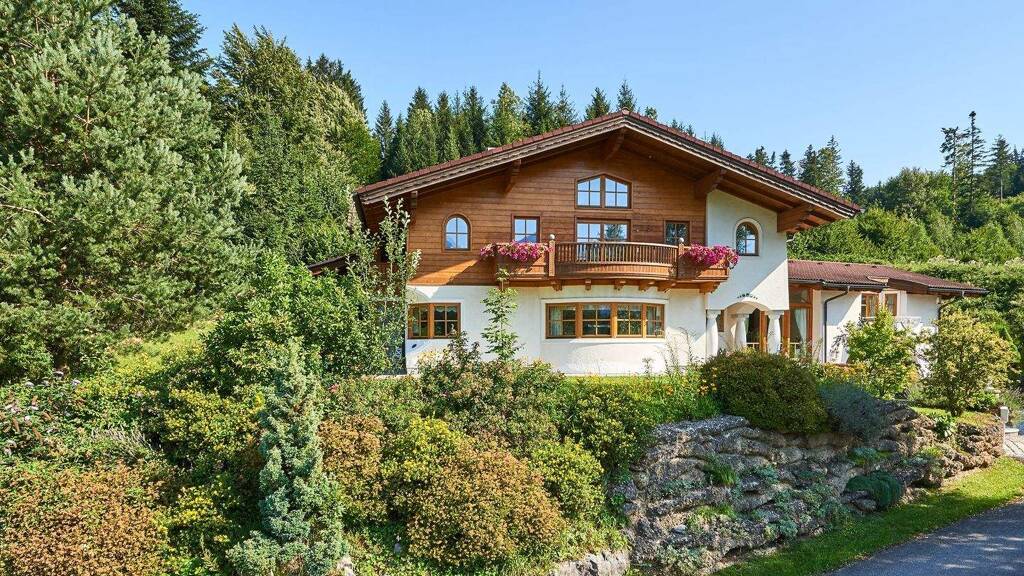 Haus zur Miete 3.800 € 254 m² 1.145 m² Grundstück Kuchl 5424