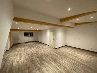 Wohnung zur Miete 1.150 € 3 Zimmer 95 m² 1. Geschoss frei ab sofort Eichenzell Eichenzell 36124