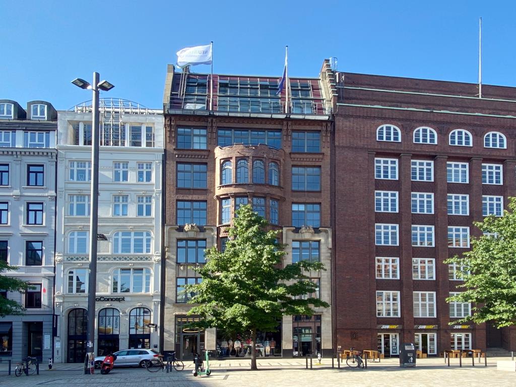 Bürofläche zur Miete provisionsfrei 24 € 300 m²<br/>Bürofläche ab 300 m²<br/>Teilbarkeit Neustadt Hamburg 20457