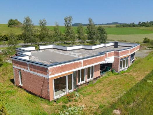 Bungalow zum Kauf 670.000 € 4 Zimmer 300 m² 1.860 m² Grundstück Neukirchen Lichtenfels 35104