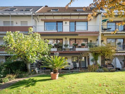 Haus zum Kauf 699.000 € 8 Zimmer 263 m² 300 m² Grundstück frei ab 01.08.2026 Rheinau Mannheim 68219