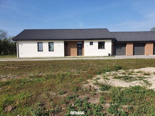 Bungalow zum Kauf - Erstbezug provisionsfrei 242.000 € 3 Zimmer 100 m² 1.019 m² Grundstück Várbalog 9243