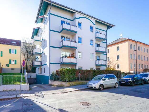 Wohnung zum Kauf 155.000 € 2 Zimmer 61,5 m² 1. Geschoss Naußlitz Dresden 01159