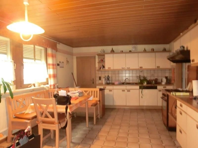 Haus zum Kauf 360.000 € 6,5 Zimmer 160 m²<br/>Wohnfläche 2.180 m²<br/>Grundstück ab sofort<br/>Verfügbarkeit Hörblach Schwarzach am Main 97359