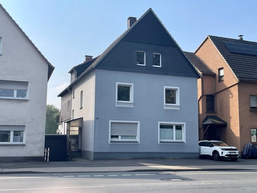 Mehrfamilienhaus zum Kauf 349.000 € 225 m²<br/>Wohnfläche 782 m²<br/>Grundstück Hüsten - Ost Arnsberg / Hüsten 59759